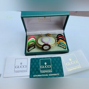 Gucci Gold tone Bangle watch with Multicolor Interchangeable Bezels💙❤️💛💚🤍